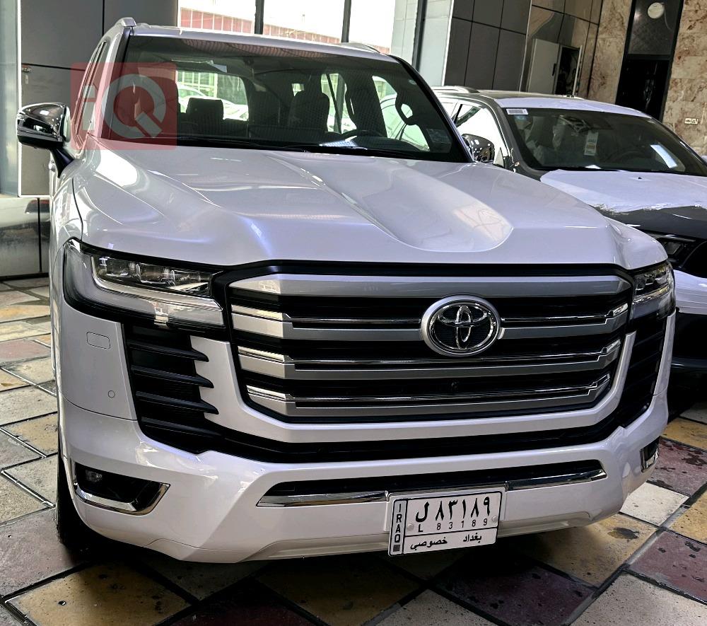 تويوتا لاندكروزر